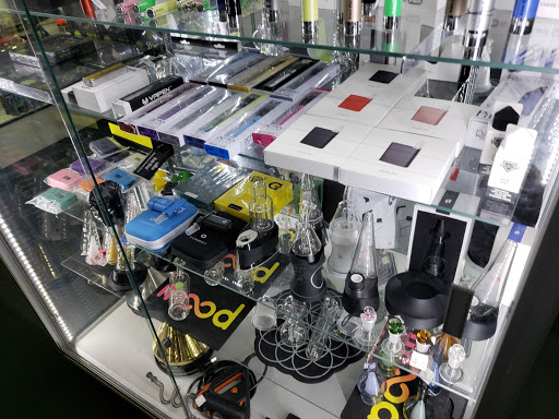 Vaporizer Store «HIGH Maintenance Smoke Shop», reviews and photos, 411 S Mill Ave #101, Tempe, AZ 85281, USA