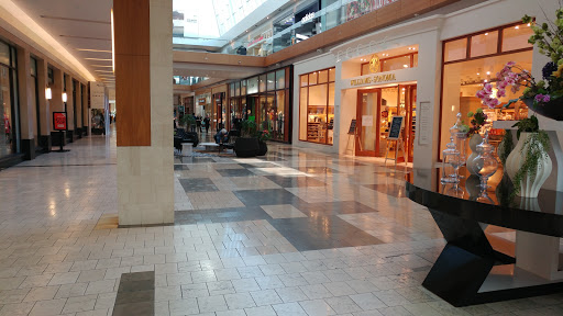 Shopping Mall «Westfield Topanga», reviews and photos, 6600 Topanga Canyon Blvd, Canoga Park, CA 91303, USA