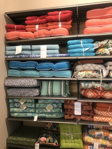 Home Goods Store «Tuesday Morning», reviews and photos, 1725 N Dysart Rd, Avondale, AZ 85392, USA