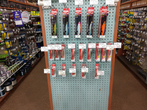 Sporting Goods Store «Half Hitch-Panama City Beach», reviews and photos, 2206 Thomas Dr, Panama City, FL 32408, USA