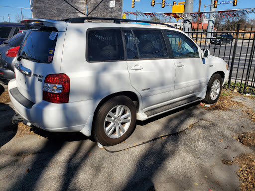 Used Car Dealer «CJAUTOSALES LLC», reviews and photos, 1301 S General McMullen, San Antonio, TX 78237, USA