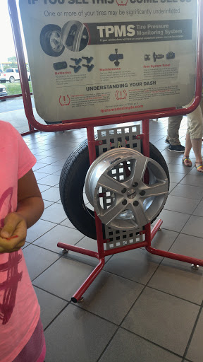 Tire Shop «Discount Tire Store - Spring Hill, TN», reviews and photos, 3000 Belshire Village Dr, Spring Hill, TN 37174, USA