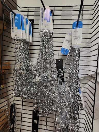 Pet Supply Store «Crunchies Natural Pet Foods», reviews and photos, 2421 Crofton Ln # 11, Crofton, MD 21114, USA