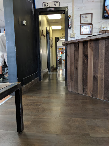 Barber Shop «Whiskers Barber Co. & Shave Parlor», reviews and photos, 3868 Penn Ave, Sinking Spring, PA 19608, USA