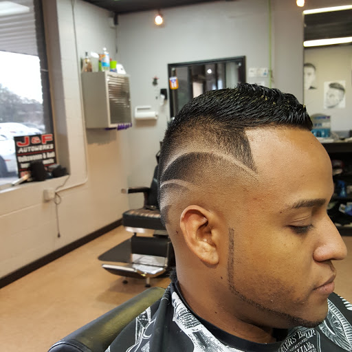 Barber Shop «DCB Barber Shop - Barber Shop Hispano», reviews and photos, 1545 E Olive Rd, Pensacola, FL 32514, USA