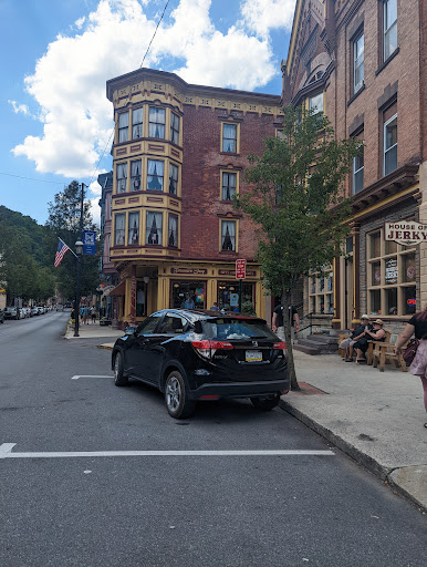 Gift Shop «Treasure Shop», reviews and photos, 44 Broadway, Jim Thorpe, PA 18229, USA