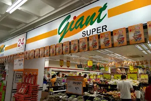 Giant Supermarket image