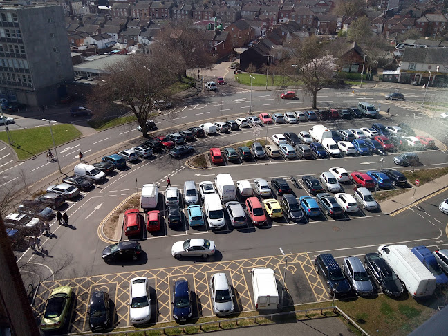 Reviews of Greyfriars Car Park in Bedford - Parking garage