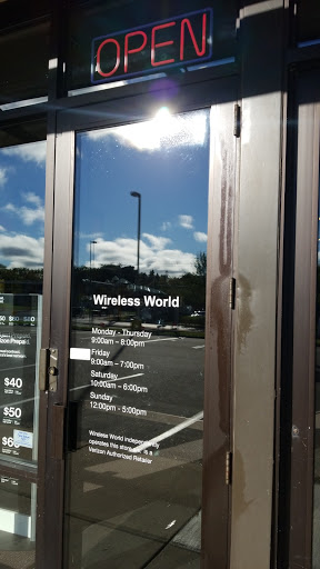 Cell Phone Store «Verizon Wireless / Wireless World», reviews and photos, 3904 Silver Lake Rd NE, St Anthony, MN 55421, USA