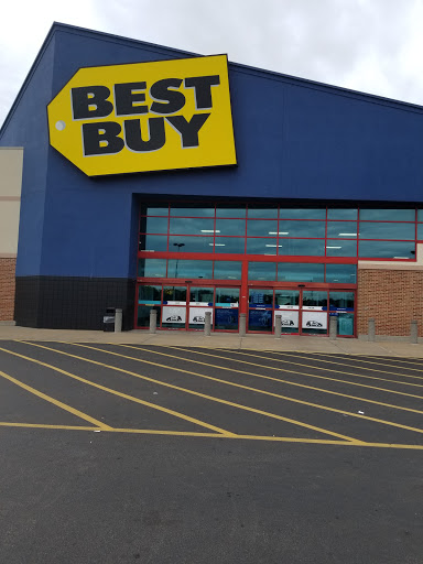 Electronics Store «Best Buy», reviews and photos, 12410 St Charles Rock Rd, Bridgeton, MO 63044, USA