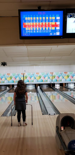 Bowling Alley «Tarheel Lanes», reviews and photos, 3275 Asheville Hwy, Hendersonville, NC 28791, USA