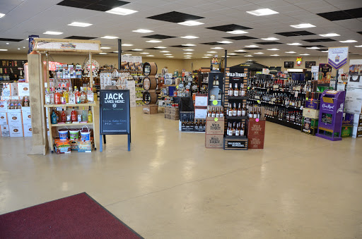 Liquor Store «Batesville Liquor Store Inc», reviews and photos, Batesville Shopping Village, Batesville, IN 47006, USA