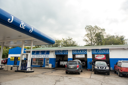 Auto Repair Shop «J & J Auto care, vapor shop», reviews and photos, 510 Gallatin Pike N, Madison, TN 37115, USA