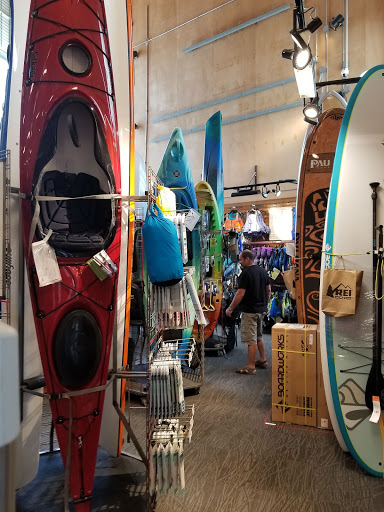 Camping Store «REI», reviews and photos, 13100 W Capitol Dr, Brookfield, WI 53005, USA