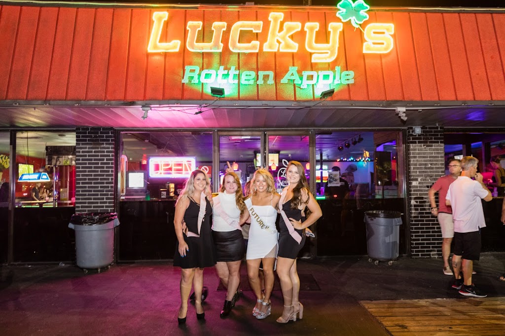 Lucky's Rotten Apple 32541