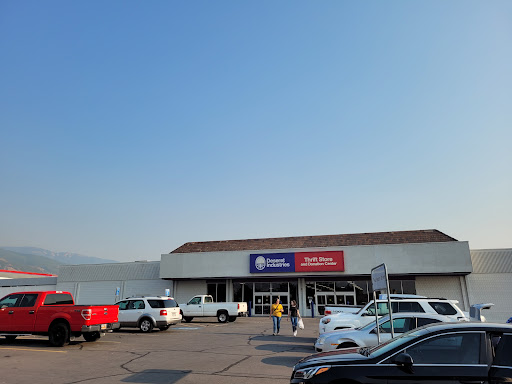 Thrift Store «Deseret Industries Thrift Store», reviews and photos, 158 E Pages Ln, Centerville, UT 84014, USA