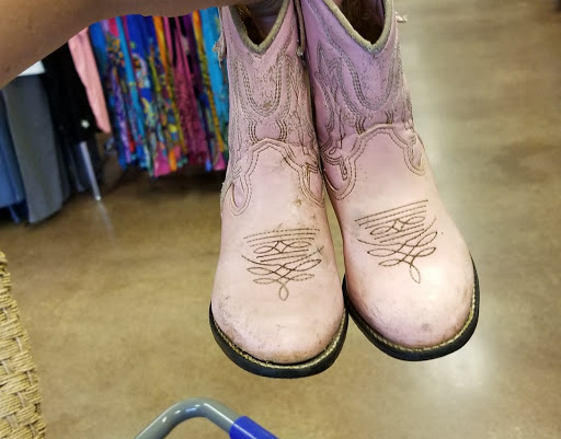 Thrift Store «Goodwill Industries Of Fort Worth- Mansfield», reviews and photos, 960 N Walnut Creek Dr, Mansfield, TX 76063, USA