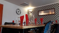 Atmosphère du Restaurant AMY COOK AFRO à Le Pecq - n°6