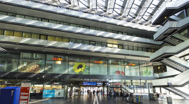 Rezensionen über Coop Supermarkt Zug Bahnhof in Zug - Supermarkt