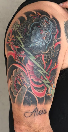 Tattoo Shop «Body Expressions Tattoo Studio», reviews and photos, 406 E Kingsbury St, Seguin, TX 78155, USA