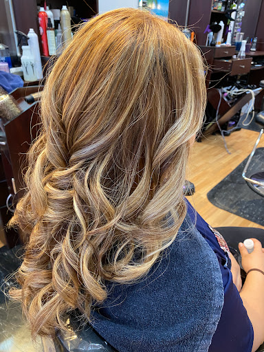 Nail Salon «Hair and Nail Designers», reviews and photos, 17995 Dumfries Shopping Plaza, Dumfries, VA 22026, USA