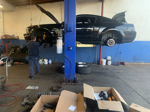 El Tapatio Tires & Auto Repair image