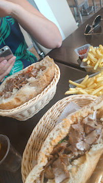 Plats et boissons du Restaurant turc Antalya Kebab à Saint-Maurice-de-Beynost - n°4
