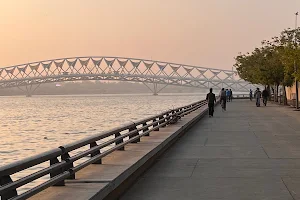 Sabarmati Riverfront Walkway West image