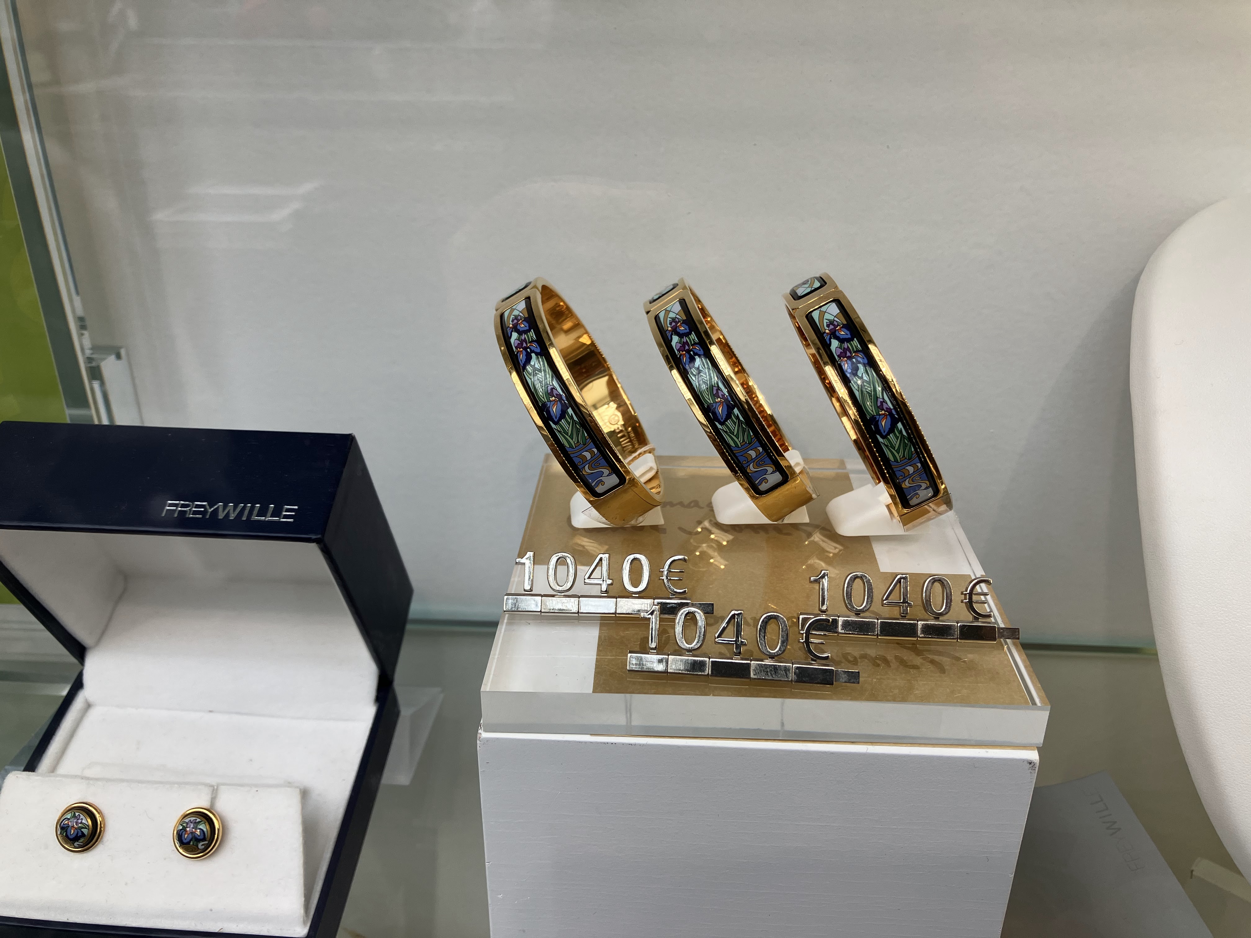 Photo n° 16 de l'avis de PHILIPPE.A fait le 22/09/2023 à 19:33