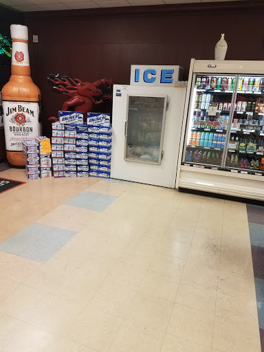 Liquor Store «In and Out Liquor», reviews and photos, 12544 US-301, Dade City, FL 33525, USA