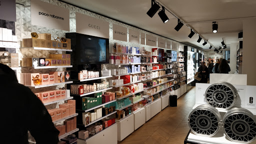 Dior stores Antwerp