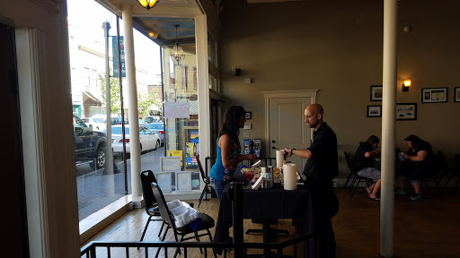 Winery «River City Winery», reviews and photos, 321 Pearl St, New Albany, IN 47150, USA