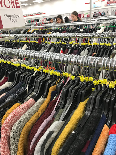 Department Store «Burlington Coat Factory», reviews and photos, 2090 Lincoln Hwy, Lancaster, PA 17602, USA