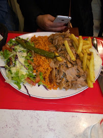 Plats et boissons du Kebab Restaurant Med à Neuilly-sur-Marne - n°10