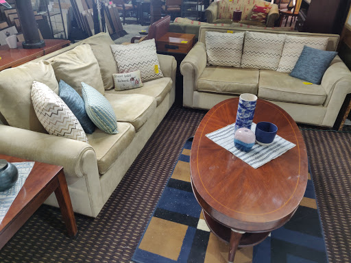 Used Furniture Store «IRCA», reviews and photos, 2620 E Greenway Rd, Phoenix, AZ 85032, USA