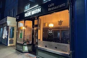 Blue Moon Cafe Restaurant image