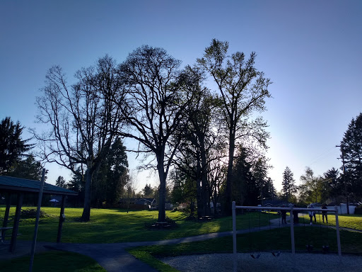 Willamette Manor Park