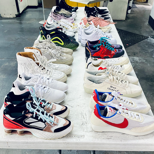 Dry Cleaner «Luigi Village Cleaners», reviews and photos, 4011 S Buffalo Dr # 108, Las Vegas, NV 89147, USA