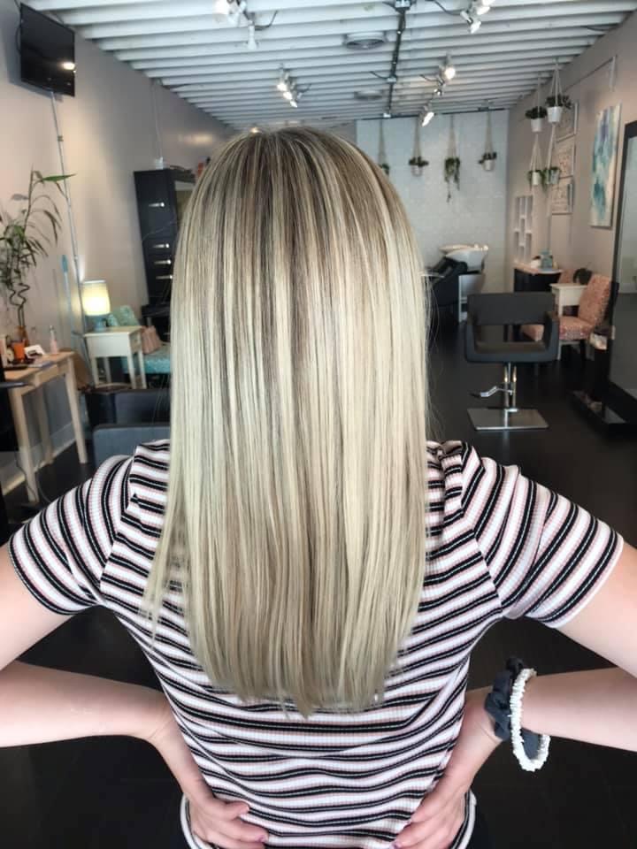 Carma Salon 66202