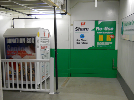 Truck Rental Agency «U-Haul Moving & Storage of Broadview», reviews and photos, 2001 W Roosevelt Rd, Broadview, IL 60155, USA