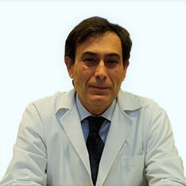 Dr. Juan de Dios Garcia Contreras, Cirujano plástico
