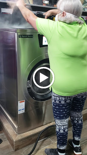 Laundromat «Laundry World», reviews and photos, 500 W 29th St, Hialeah, FL 33012, USA