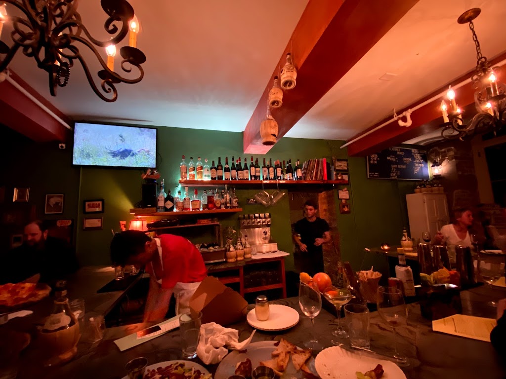 Baker's Bar Charleston, SC 29407 Menu, Reviews, Hours & Contact