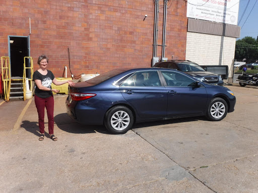 Auto Body Shop «Charlie Graham Body & Service», reviews and photos, 4206 Leavenworth St, Omaha, NE 68105, USA