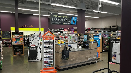 Pet Supply Store «Unleashed by Petco», reviews and photos, 12305 SW Horizon Blvd #23, Beaverton, OR 97007, USA
