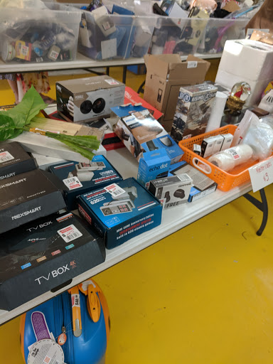 Discount Store «Discount Warehouse», reviews and photos, 7054 Gadsden Hwy, Trussville, AL 35173, USA