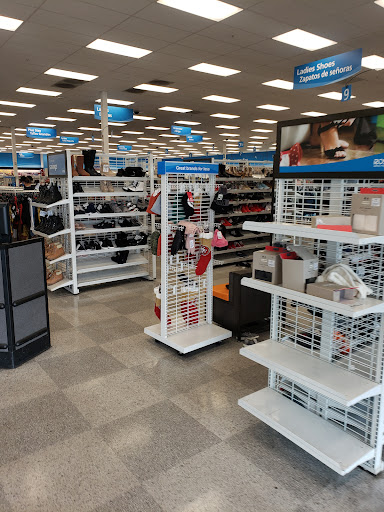 Clothing Store «Ross Dress for Less», reviews and photos, 2455 San Pablo Dam Rd, San Pablo, CA 94806, USA