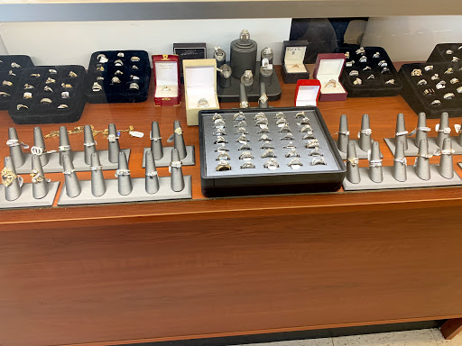 Pawn Shop «US Pawn», reviews and photos, 386 S Chambers Rd, Aurora, CO 80017, USA