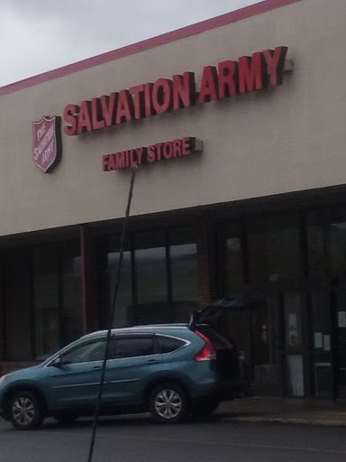 Thrift Store «Salvation Army Thrift Store», reviews and photos, 2506 S Roan St, Johnson City, TN 37601, USA