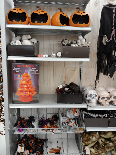 Craft Store «Michaels», reviews and photos, 832 Orleans Rd, Charleston, SC 29407, USA